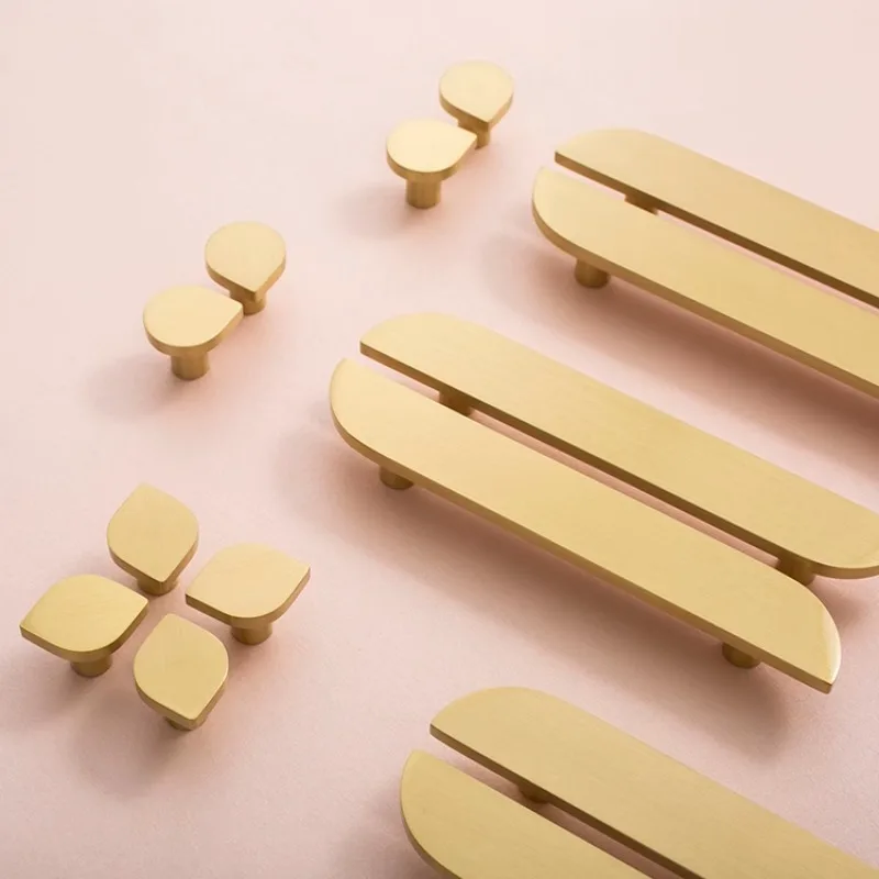 Furniture Hardware Latch - Maniglie creative per mobili Maniglie per